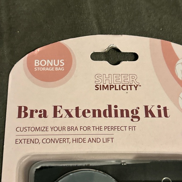 Sheer Simplicity Bra Extending Kit 7pc Black Extension, Convertible Clip Straps - Picture 2 of 16